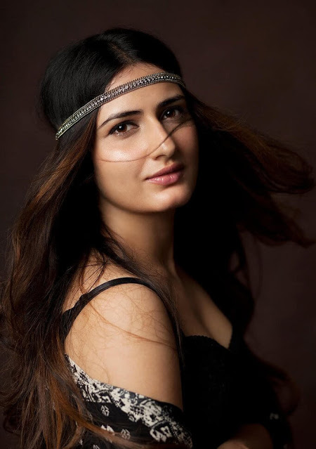 Bollywood Hottie Fatima Sana Shaikh Latest Hot Photoshoot Pics 38